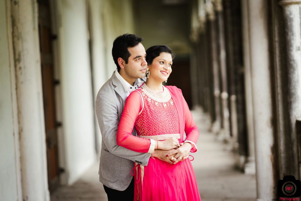 Pre wedding photoshoot ideas in Indian Traditional wear-Agakhan Palace-Pune-India