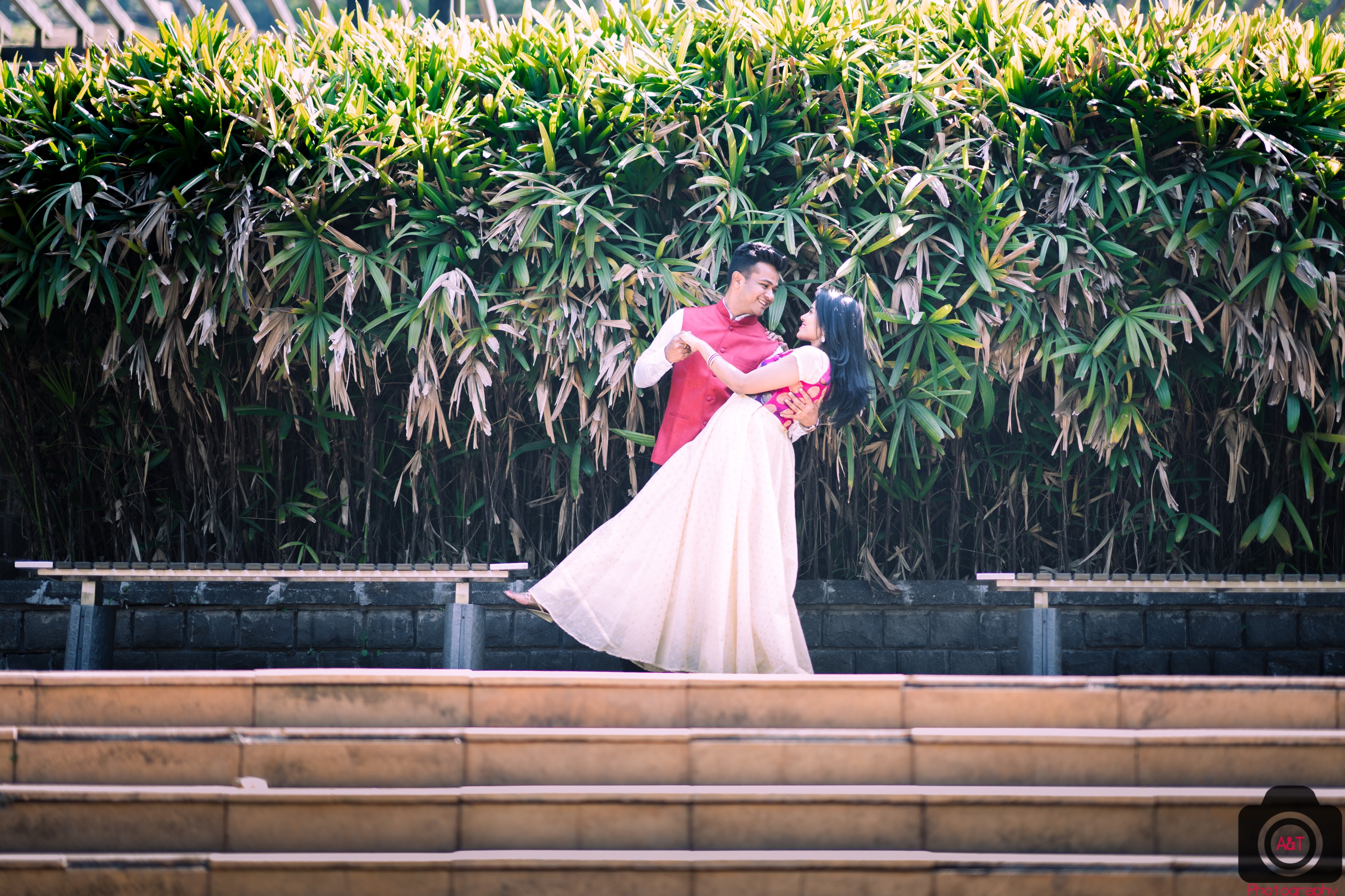 Romantic Pre wedding Poses by best pre wedding photographer from Lavasa-Pune-India