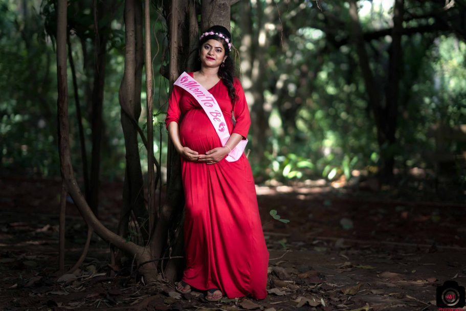 Maternity Photoshoot Props|A&T Photography-Best Wedding Photographer in Pune