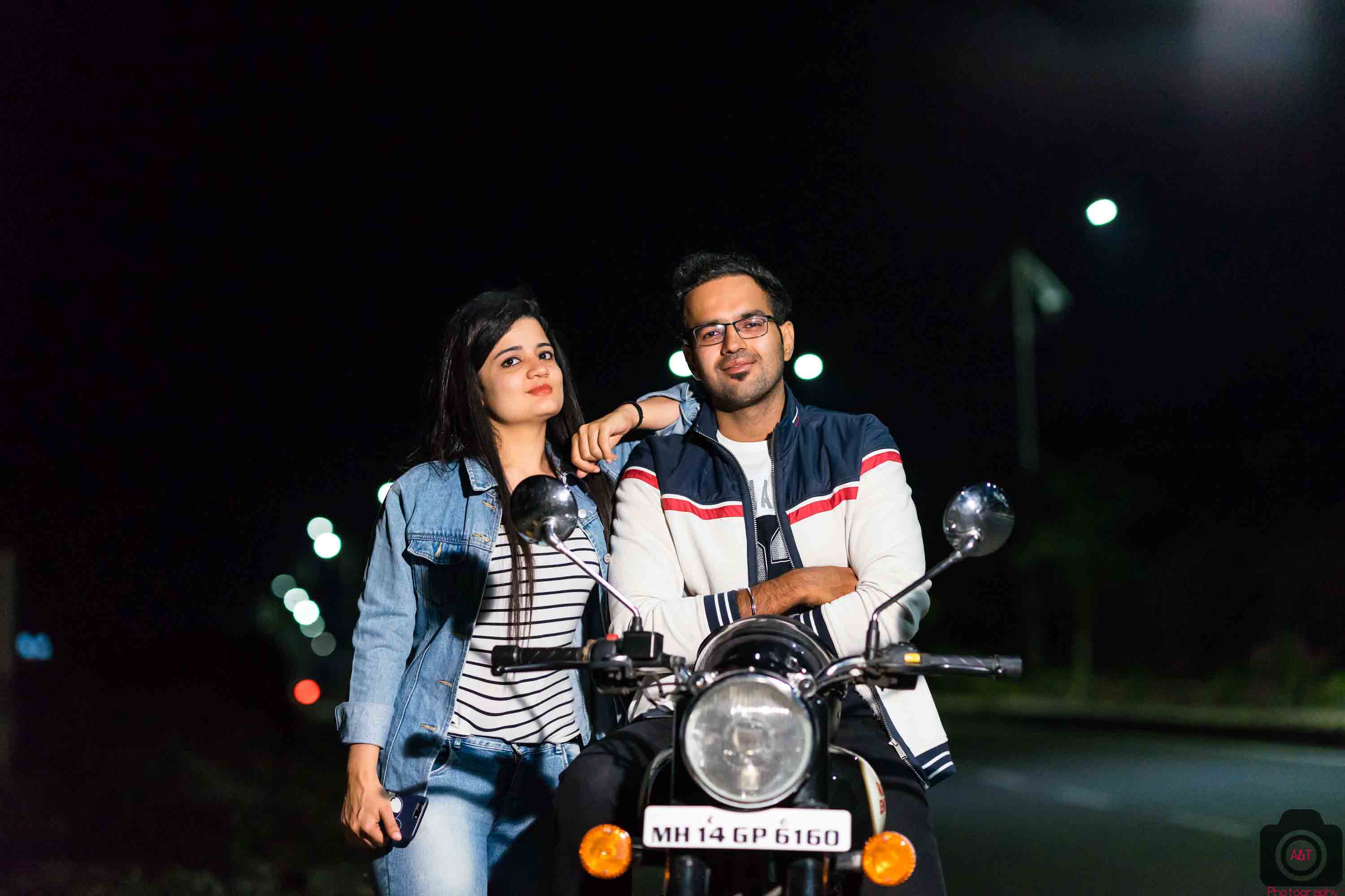 Conceptual Pre-wedding on Bullet| Shilpa & Pulkit| A&T Photography-Pre-wedding Photographer in Pune, India