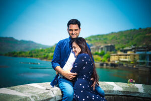 Omkar-and-Bhagyashree-Pre-wedding-photoshoot-Pula-Deshpande-Garden-and-Lavasa-015