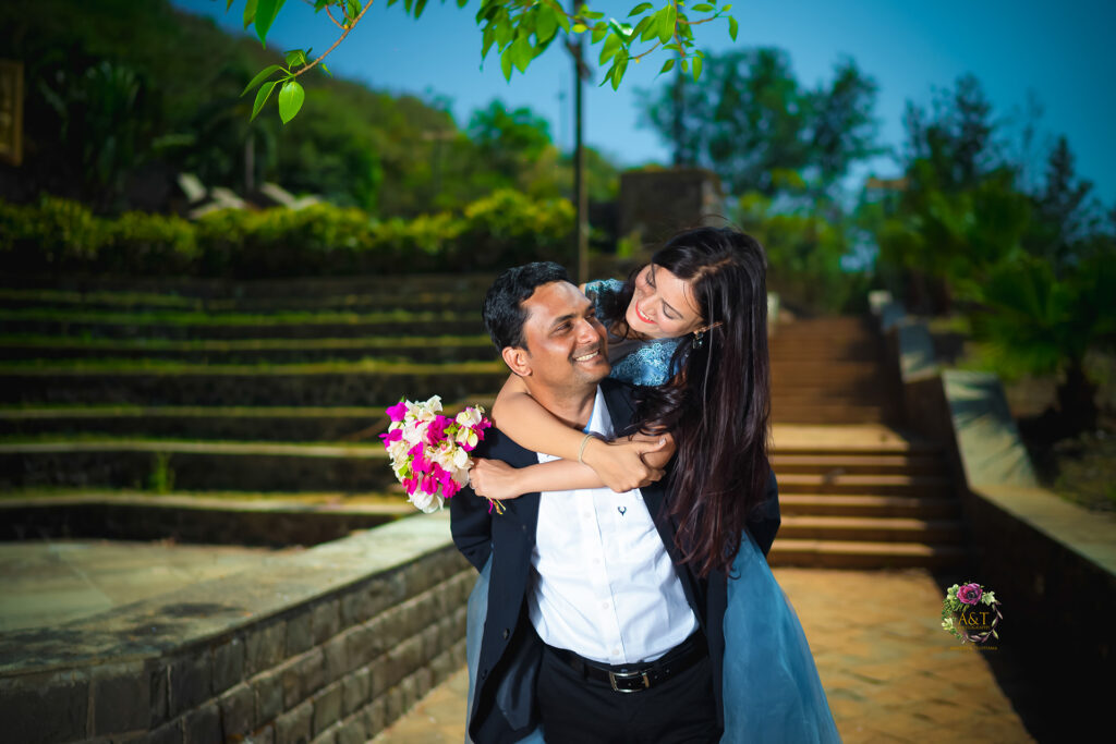 Omkar-and-Bhagyashree-Pre-wedding-photoshoot-Pula-Deshpande-Garden-and-Lavasa-003
