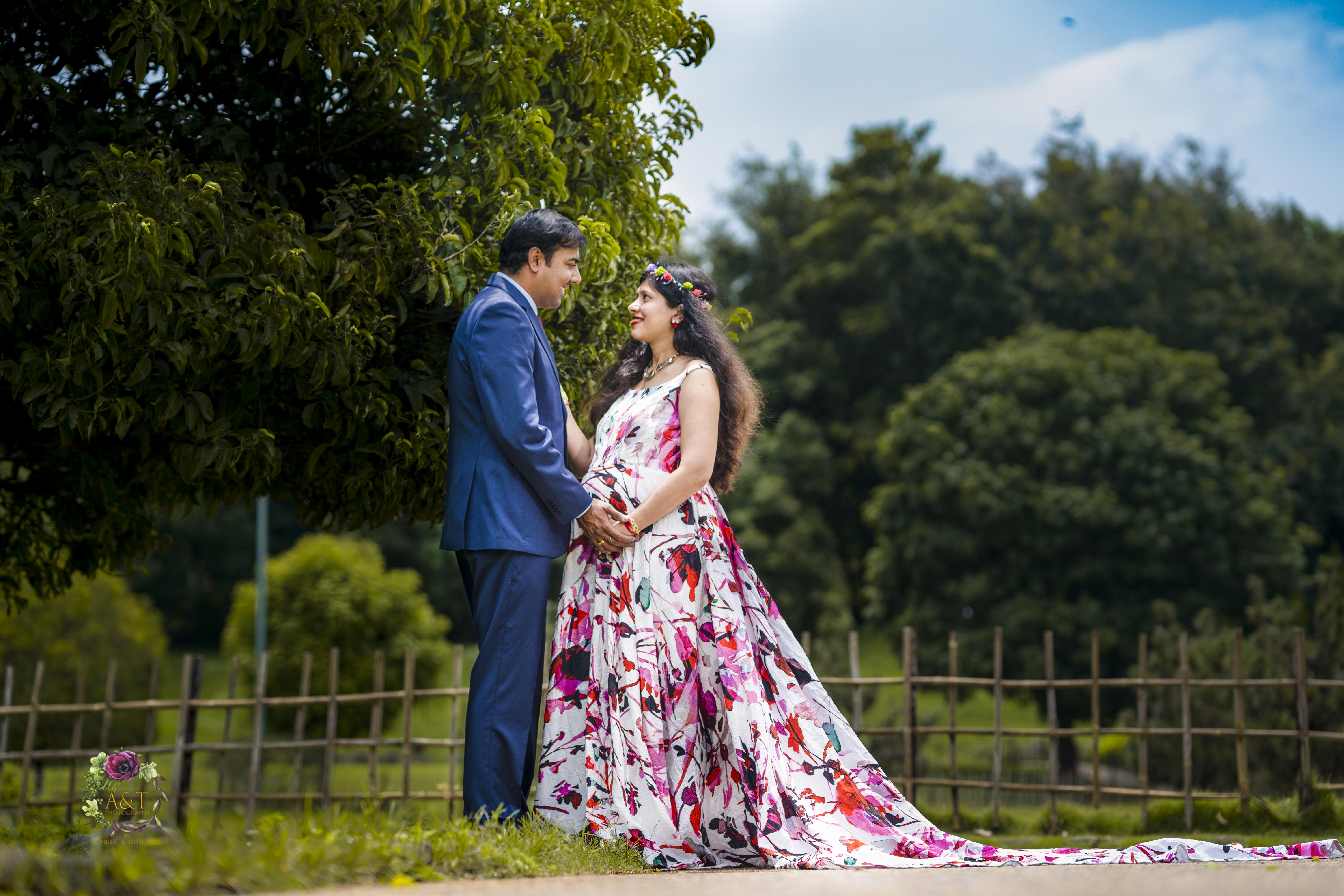 Maternity Photographer in Pune