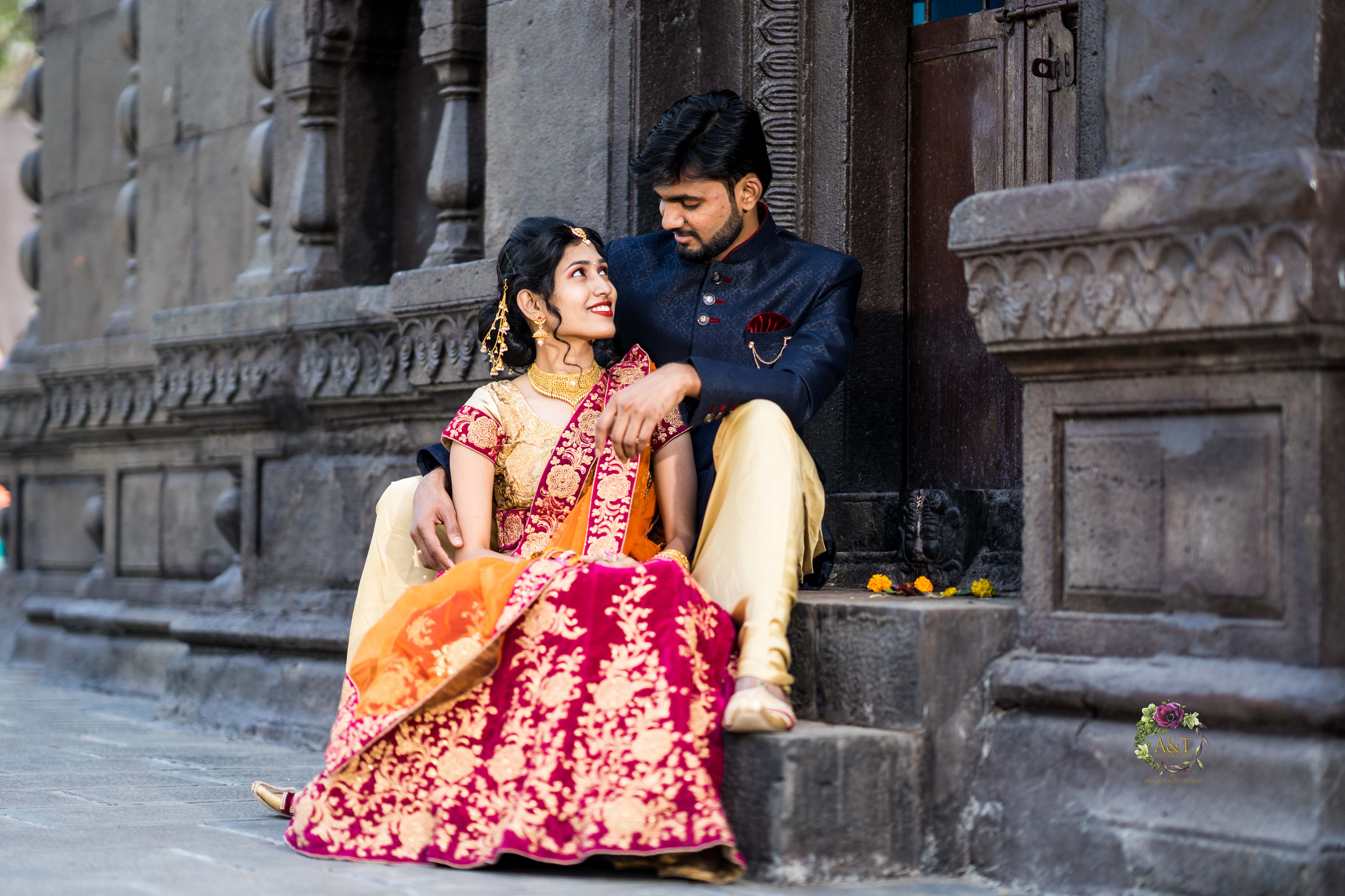 Couple Photoshoot in Temples of Pune