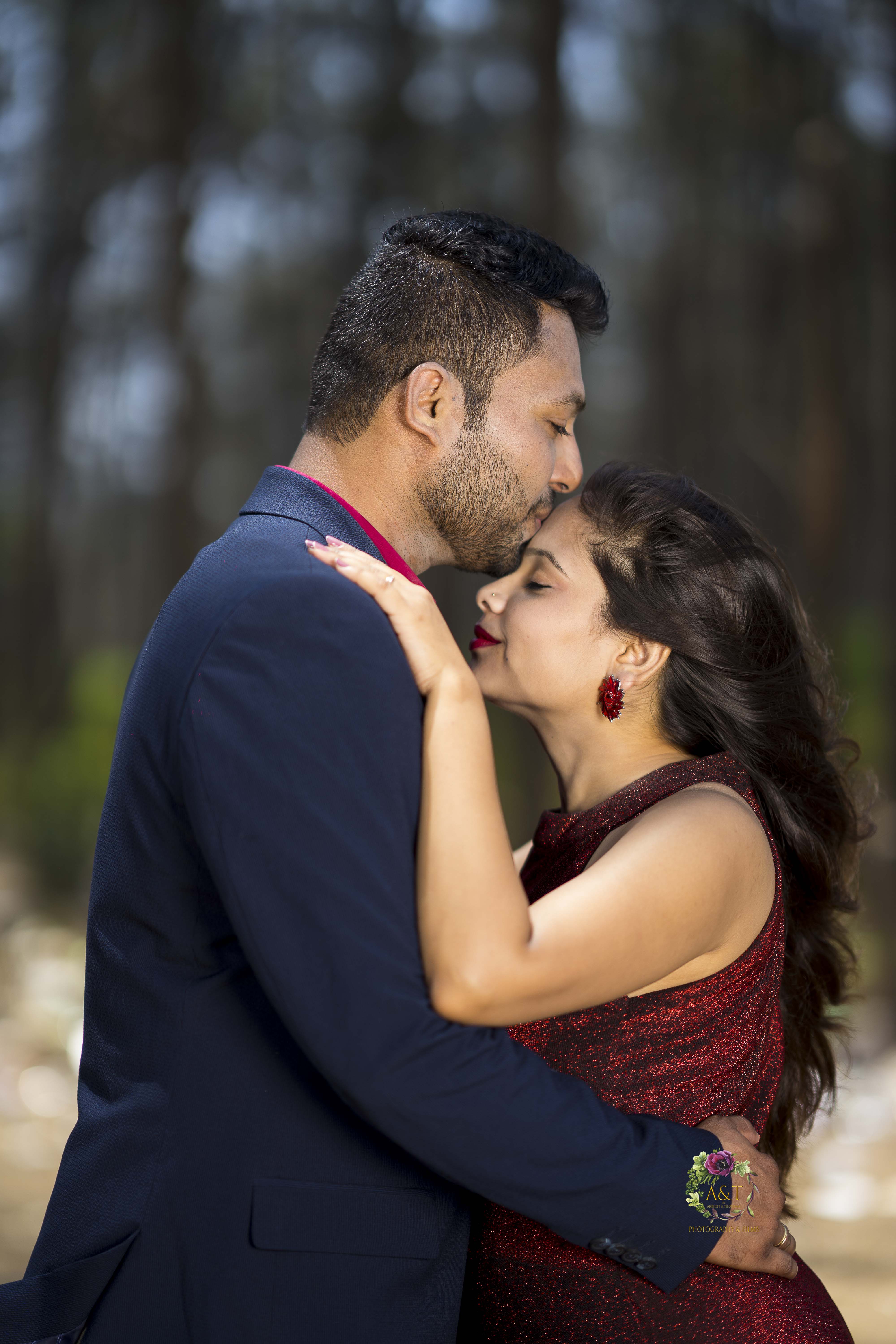 Pradip-Rupali26|Intimate Pre-wedding Photoshoot in forest