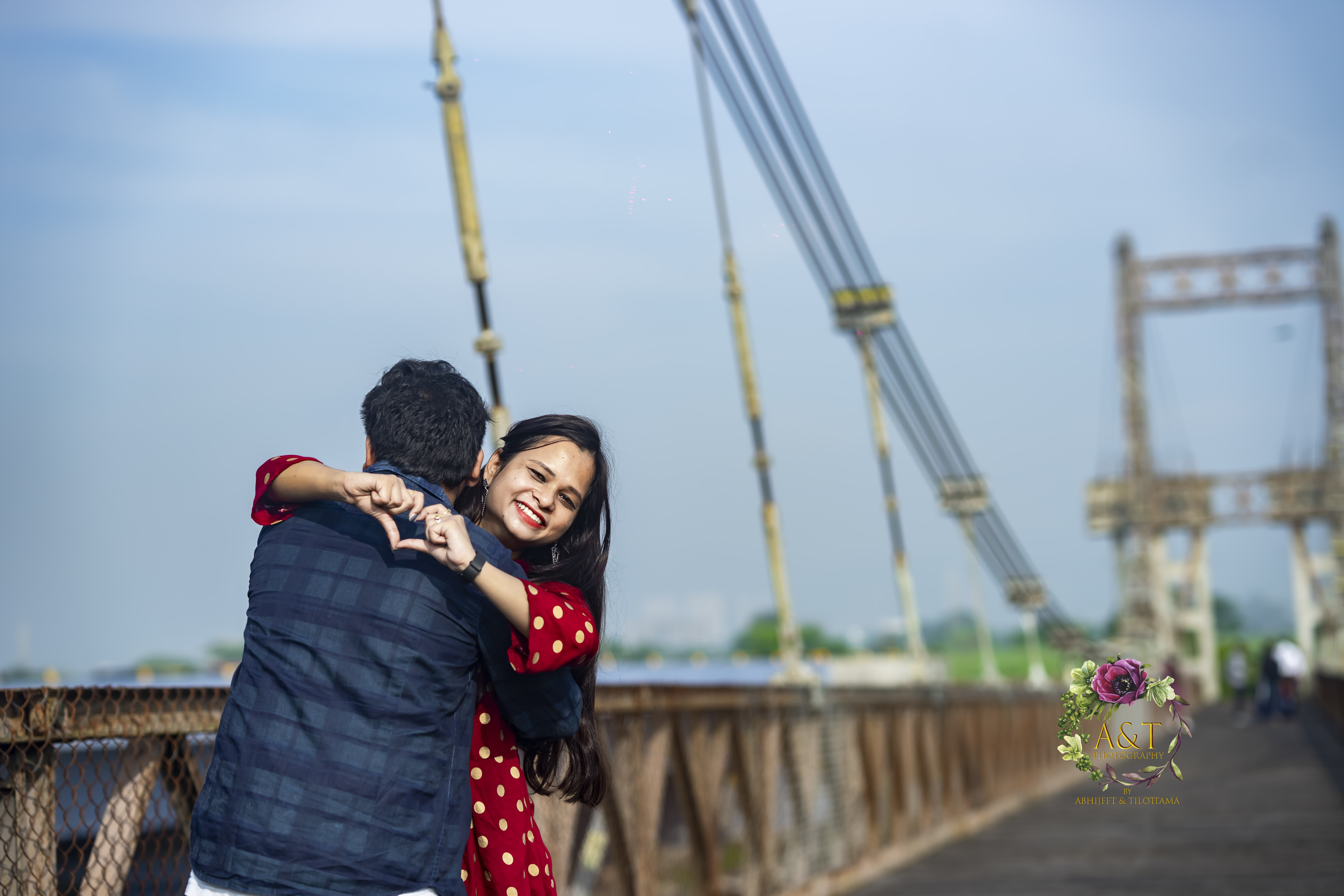 Their Love was enhancing the beauty of this amazing bridge at their Luminous Pre-Wedding Photography in Pune.