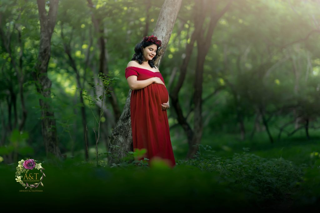 Anjali was trying to feel the delicate touch of her unborn baby during her Maternity Photoshoot in Pune.
