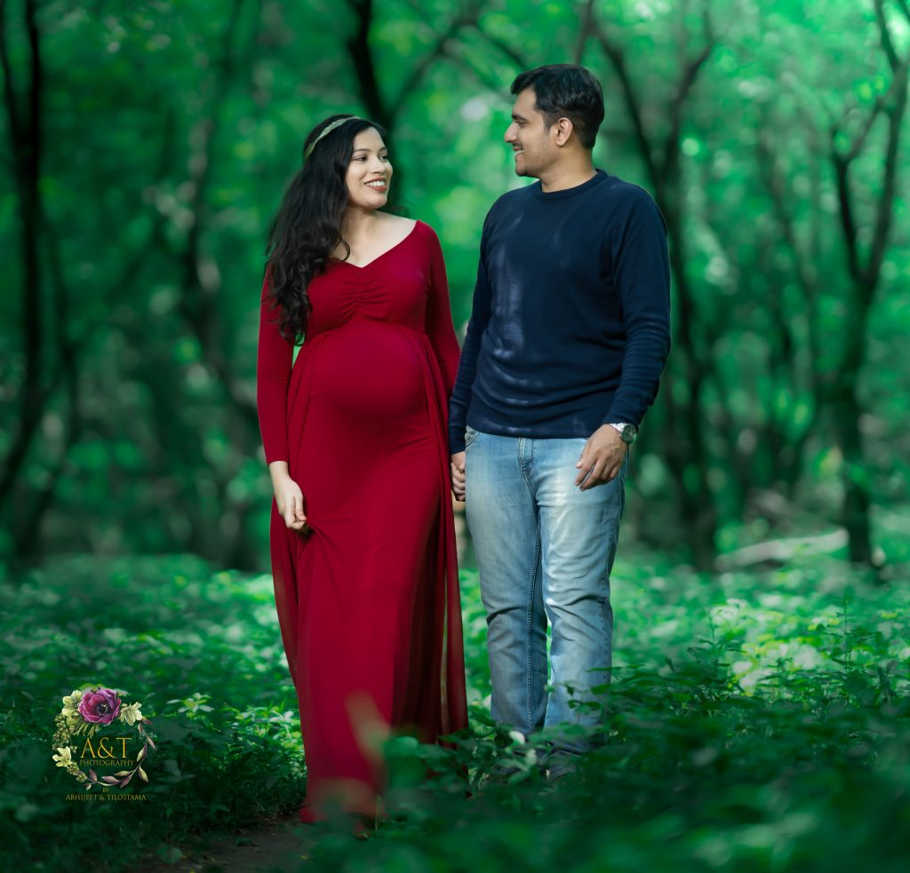 They were excited to pamper their unborn baby during Maternity Photoshoot in Pune.
