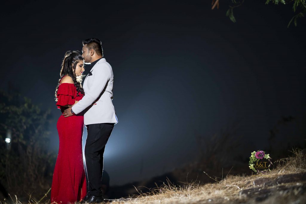 The best moment for Pranali when Amol kissed on her forehead during their Pre-Wedding Photoshoot.
