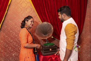Shivam-and-Anita-Pre-wedding-at-Sets-in-the-city-Mumbai-016