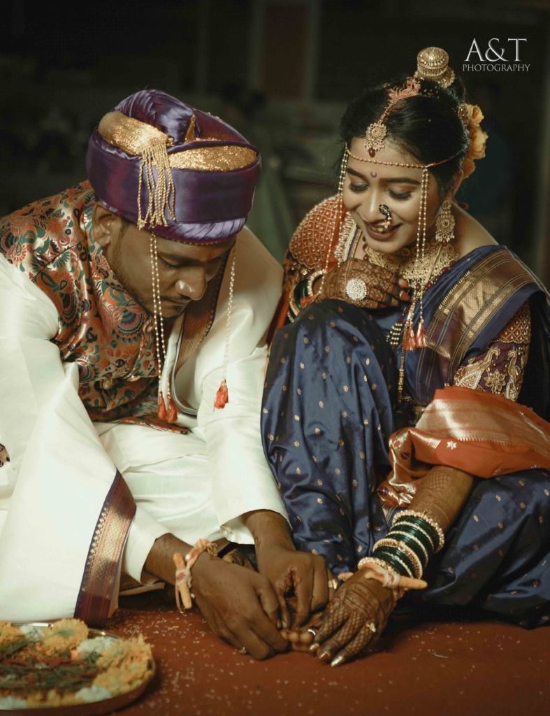 Wedding Ritual Photo of Amol & Pranoti from their Maharashtrian Wedding in Pune Captured by Wedding Photographer in Pune